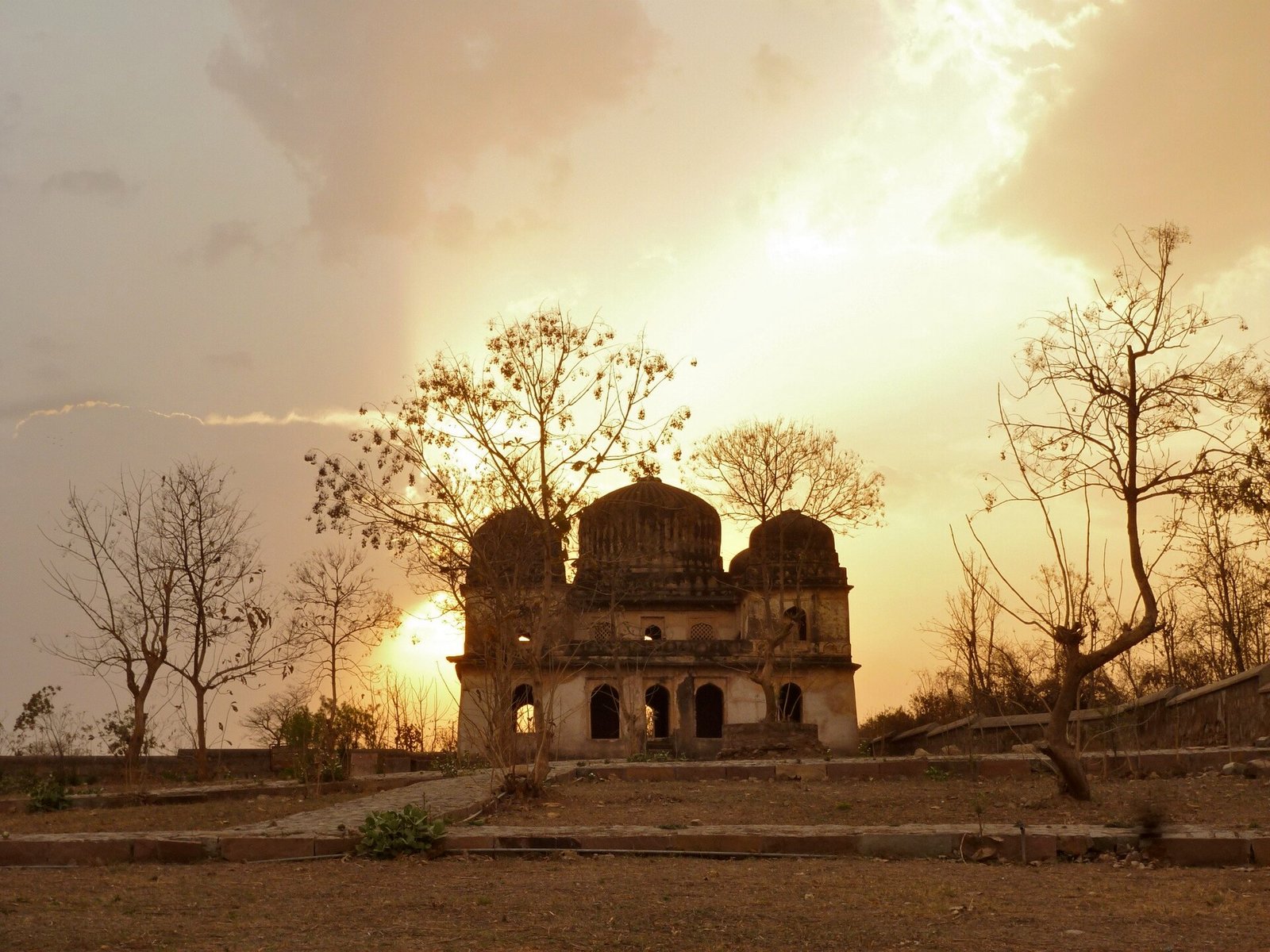 Orchha on the Betwa