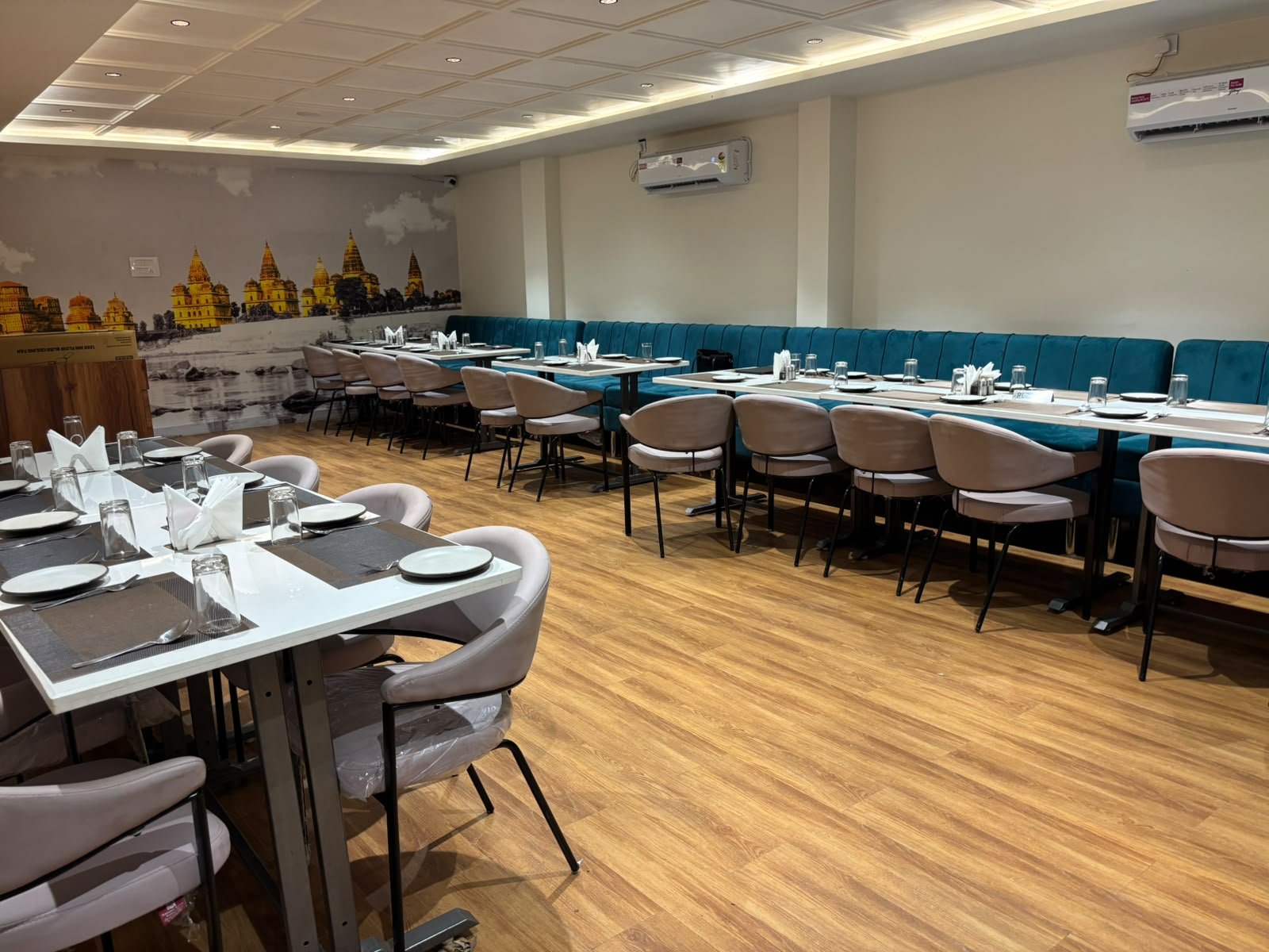 Verdure indoor dining room
